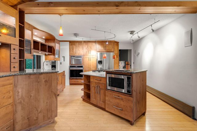 3396 Glen Oaks Avenue, White Bear Lake, MN 55110