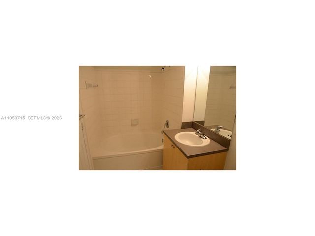 2931 NE 185th St 1101, Aventura, FL 33180