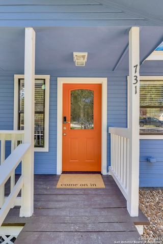 731 Hillside Loop, Canyon Lake, TX 78133