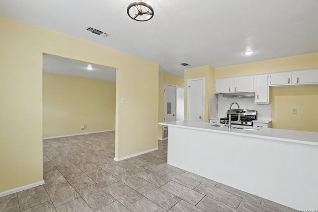 4842 CASA ORO ST, San Antonio, TX 78233