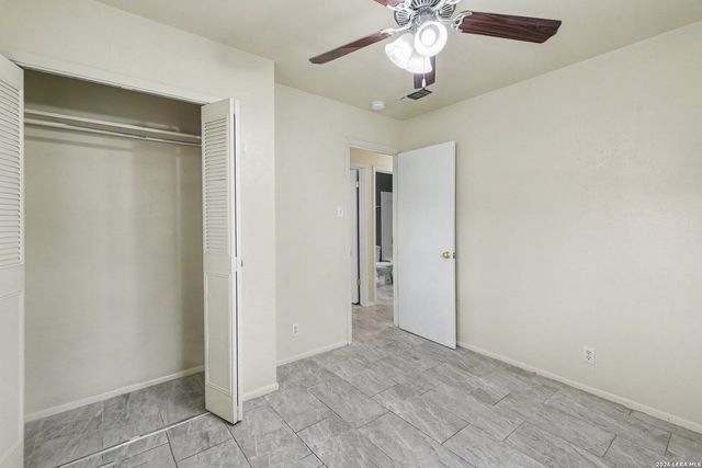 4842 CASA ORO ST, San Antonio, TX 78233