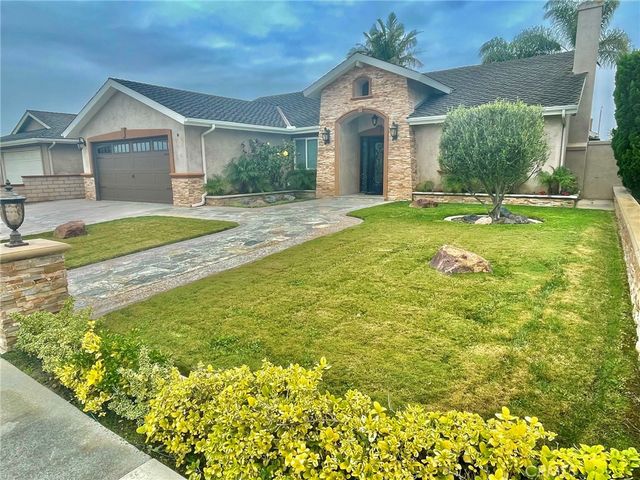 21292 Seaforth Lane, Huntington Beach, CA 92646