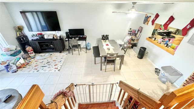 741 NW 105th Ter, Pembroke Pines, FL 33026