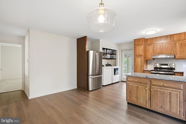8147 MICHAUX DRIVE, Fayetteville, PA 17222