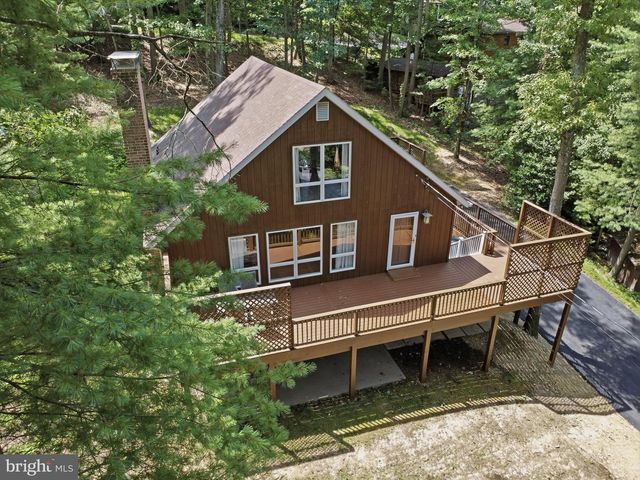8147 MICHAUX DRIVE, Fayetteville, PA 17222