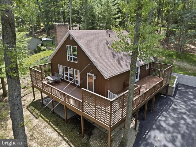 8147 MICHAUX DRIVE, Fayetteville, PA 17222