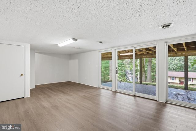8147 MICHAUX DRIVE, Fayetteville, PA 17222
