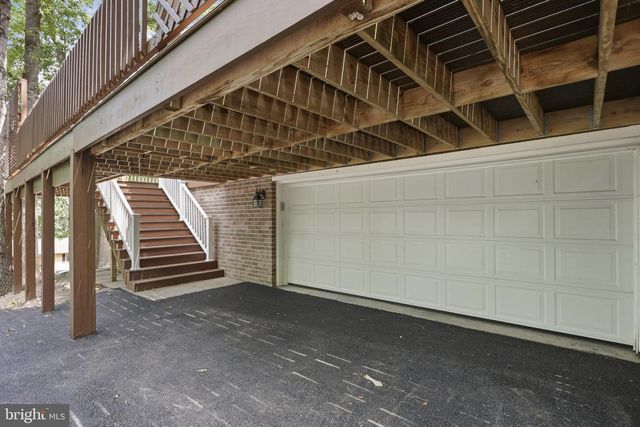8147 MICHAUX DRIVE, Fayetteville, PA 17222