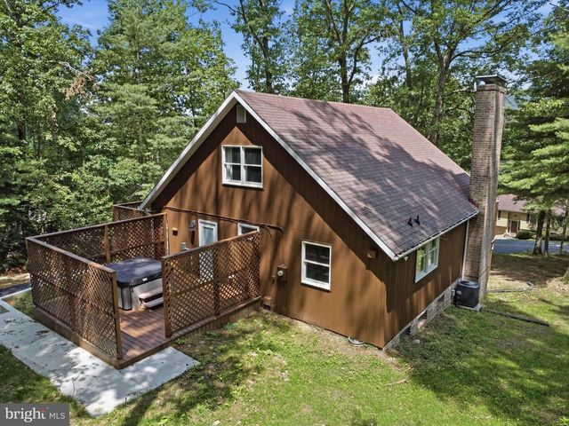 8147 MICHAUX DRIVE, Fayetteville, PA 17222