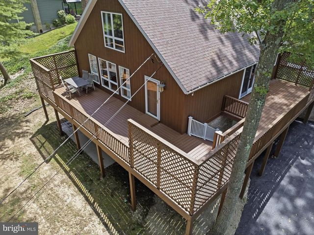 8147 MICHAUX DRIVE, Fayetteville, PA 17222