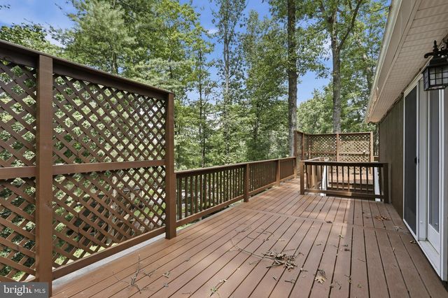 8147 MICHAUX DRIVE, Fayetteville, PA 17222