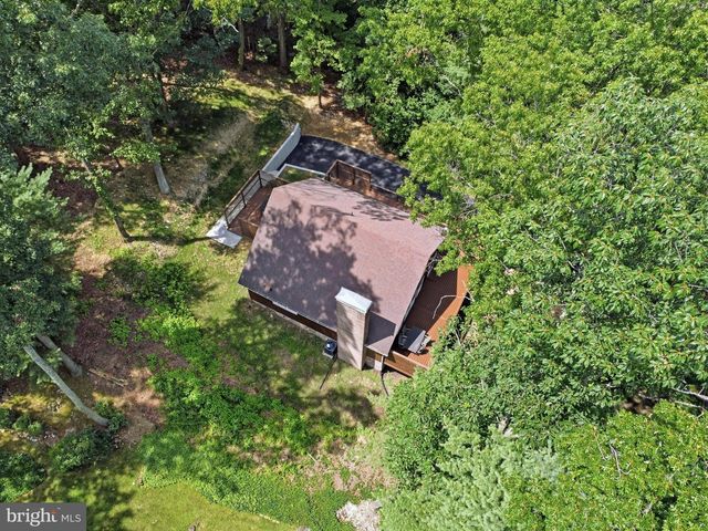 8147 MICHAUX DRIVE, Fayetteville, PA 17222