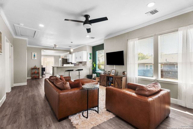 810 Dakota, San Antonio, TX 78203