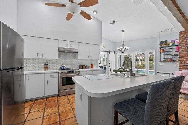 1111 KNOLLWOOD DRIVE, Safety Harbor, FL 34695
