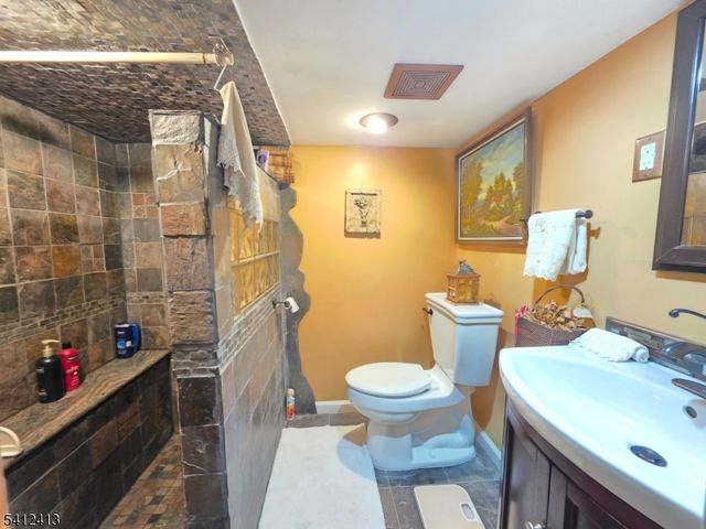 564 Chapman St, Hillside Twp., NJ 07205