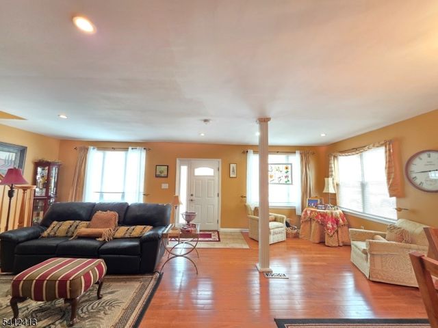 564 Chapman St, Hillside Twp., NJ 07205