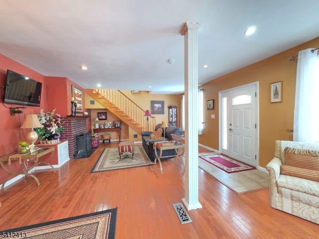 564 Chapman St, Hillside Twp., NJ 07205