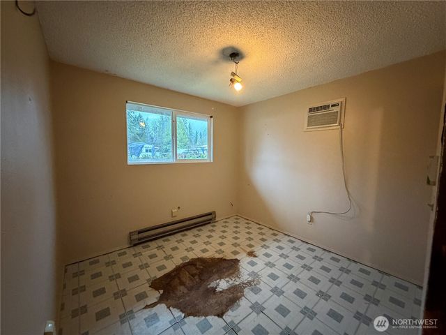 46308 Baker Loop Road, Concrete, WA 98237