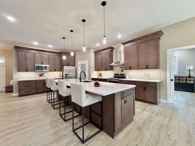 3762 White Pine Drive, Janesville, WI 53545