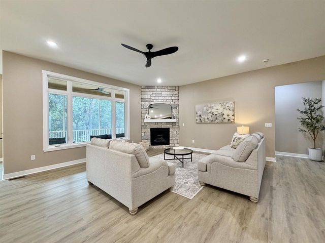 3762 White Pine Drive, Janesville, WI 53545