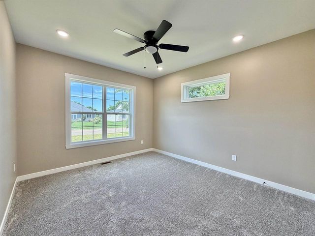 3762 White Pine Drive, Janesville, WI 53545