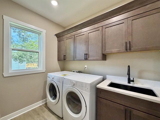 3762 White Pine Drive, Janesville, WI 53545