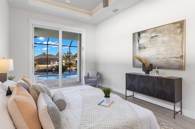 2129 CAPE CORAL PARKWAY W, Cape Coral, FL 33914