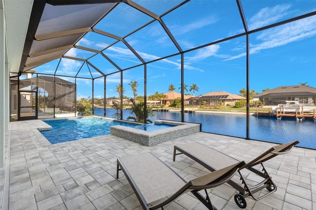 2129 CAPE CORAL PARKWAY W, Cape Coral, FL 33914