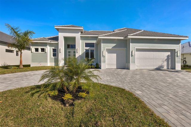 2129 CAPE CORAL PARKWAY W, Cape Coral, FL 33914