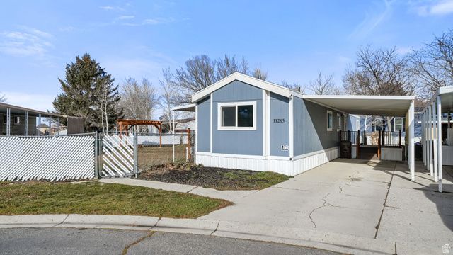 11265 S CRESCENT PARK CIR, Sandy, UT 84094