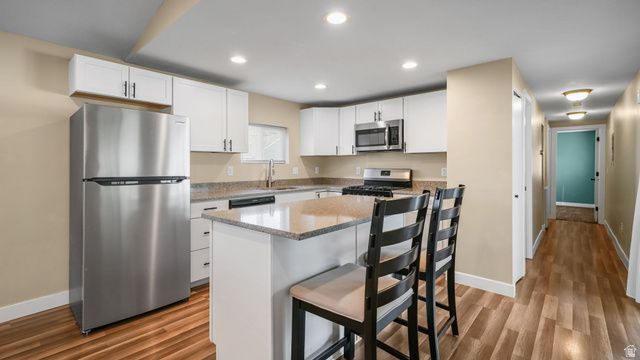 11265 S CRESCENT PARK CIR, Sandy, UT 84094