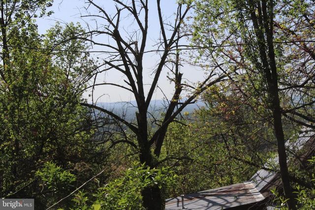 446 SPRING DR, Stanardsville, VA 22973