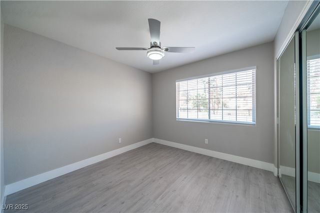 1804 Summit Pointe Drive, Las Vegas, NV 89117