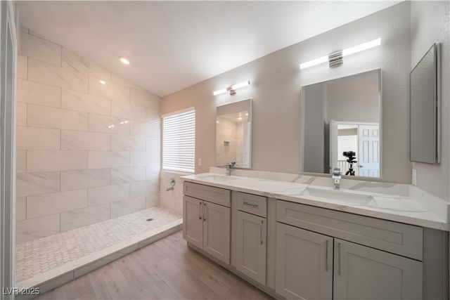 1804 Summit Pointe Drive, Las Vegas, NV 89117