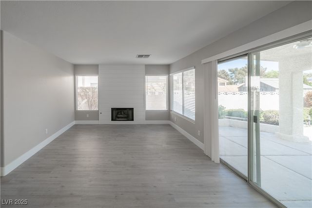 1804 Summit Pointe Drive, Las Vegas, NV 89117