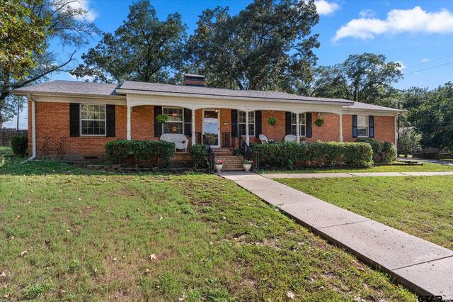 113 Mockingbird Street, Mount Pleasant, TX 75455