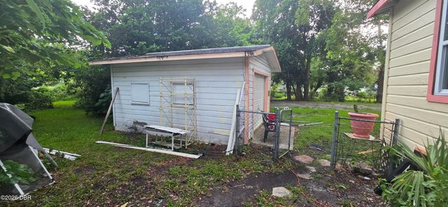 815 Julia Street, Daytona Beach, FL 32114