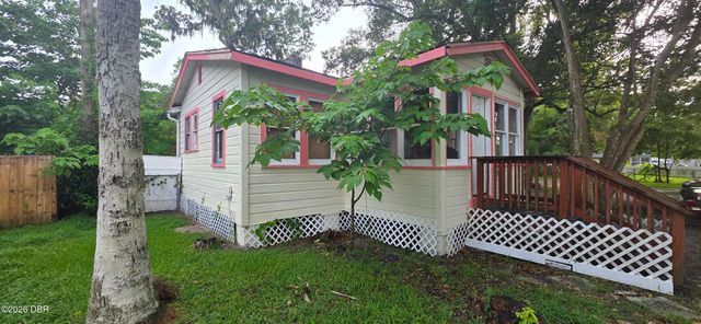 815 Julia Street, Daytona Beach, FL 32114