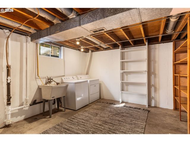 4811 Ne MASON St, Portland, OR 97218