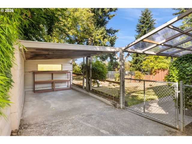 4811 Ne MASON St, Portland, OR 97218