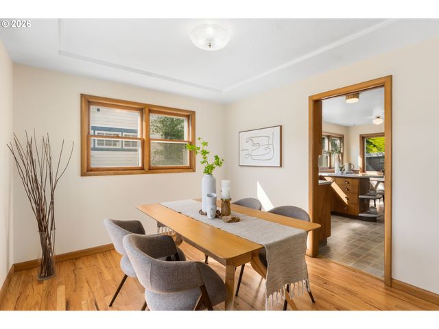 4811 Ne MASON St, Portland, OR 97218
