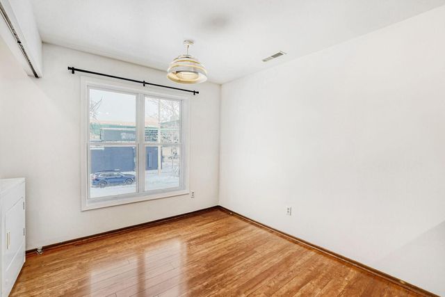 1907 S 5th Street, Minneapolis, MN 55454