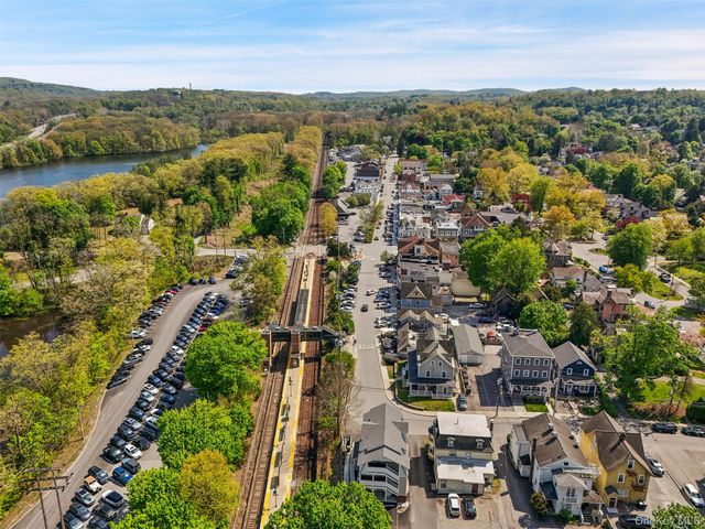 8 North Street, Katonah, NY 10536