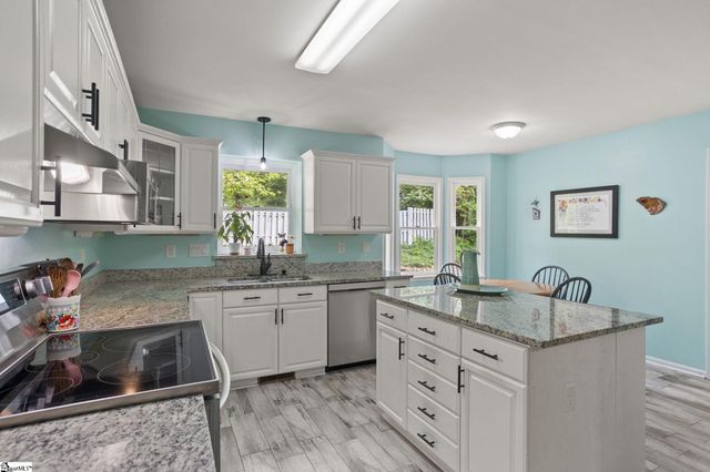 16 Farrell Kirk Lane, Greenville, SC 29615