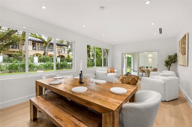 6011 Maynada St, Coral Gables, FL 33146