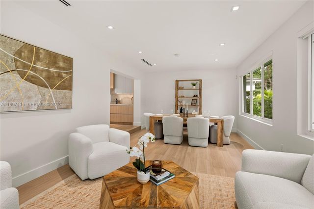 6011 Maynada St, Coral Gables, FL 33146