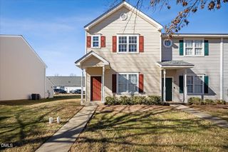 317 Commons Drive, Holly Springs, NC 27540