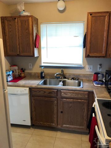 3345 Green Briar Cir, Gulf Breeze, FL 32563