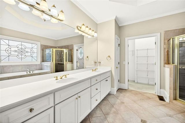 7445 Laurel Oak Drive, Suwanee, GA 30024