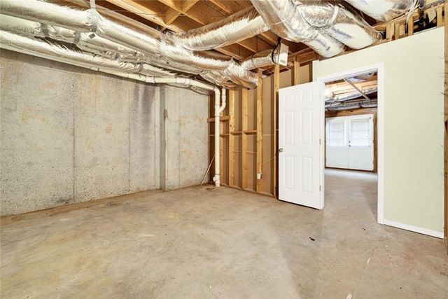 7445 Laurel Oak Drive, Suwanee, GA 30024